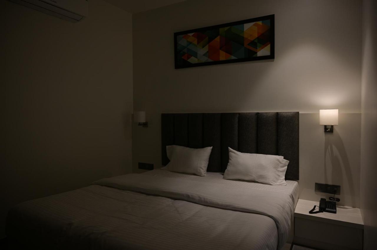 Hotel My Home Residency Нашик Екстер'єр фото